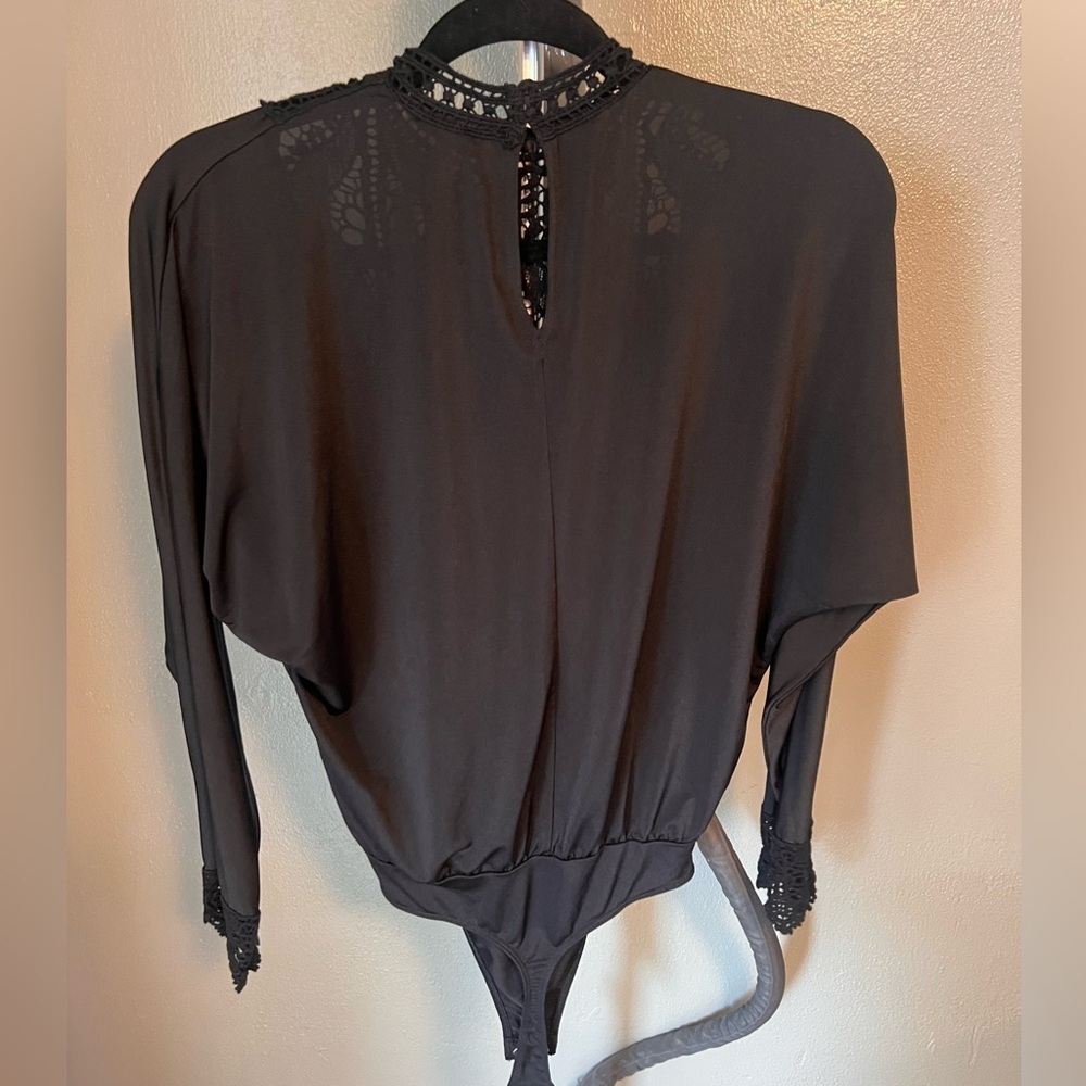 EXPRESS lace high neck dressy bodysuit - Picture 4 of 7